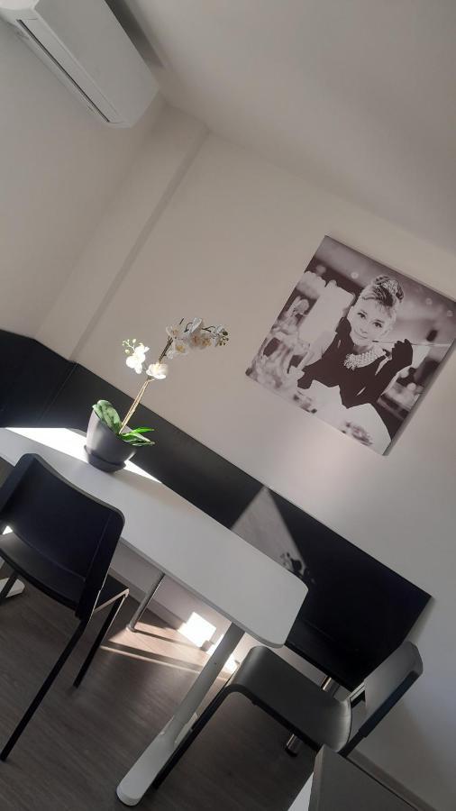 Apartma Ana Koper Buitenkant foto
